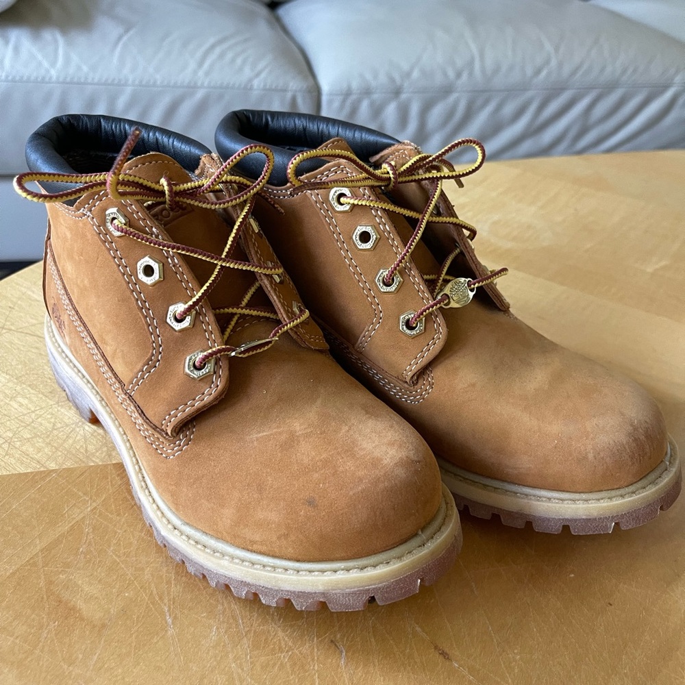 Timberland Nellie Chukka Boots 6.5